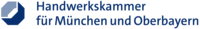 Abbildung blaues Sechseck mit blauer Beschriftung der Handwerkskammer für München und Oberbayern